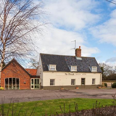 Hotel The Plough Wangford Esterno foto