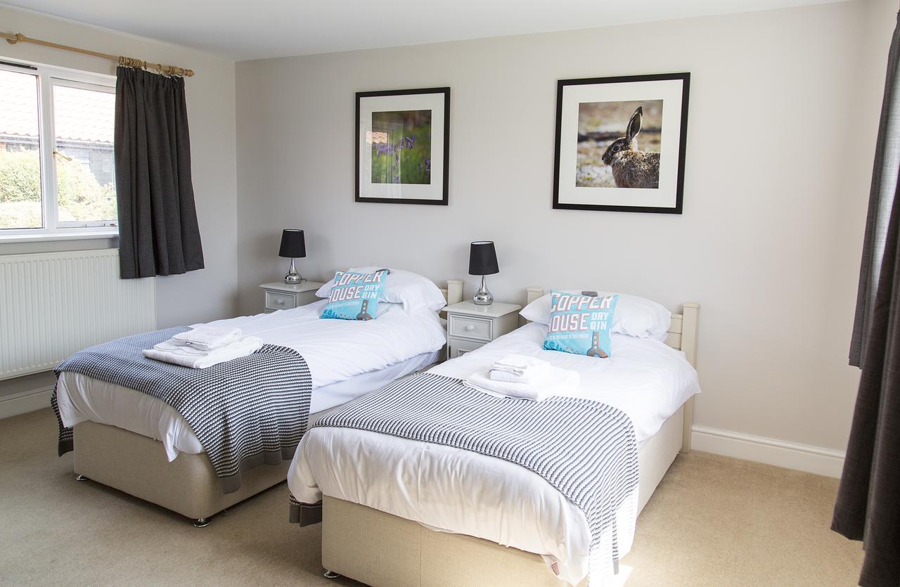 Hotel The Plough Wangford Esterno foto