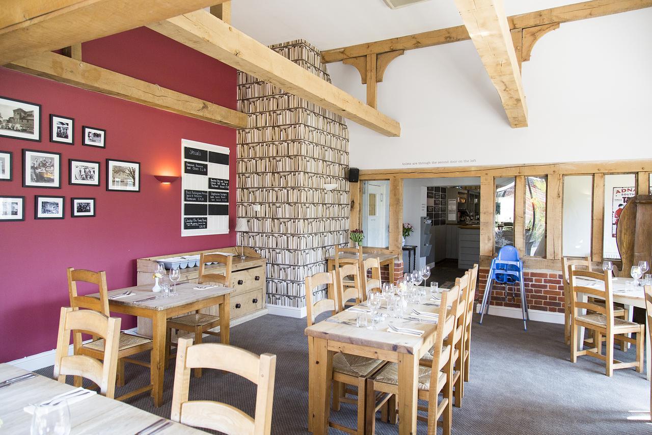 Hotel The Plough Wangford Esterno foto
