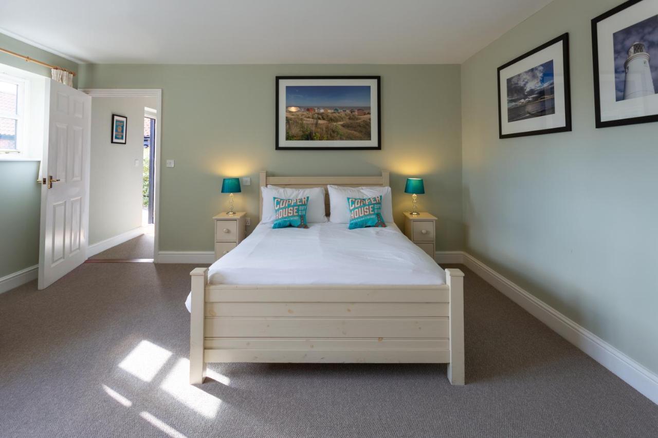 Hotel The Plough Wangford Esterno foto