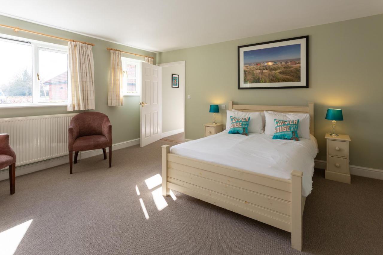 Hotel The Plough Wangford Esterno foto