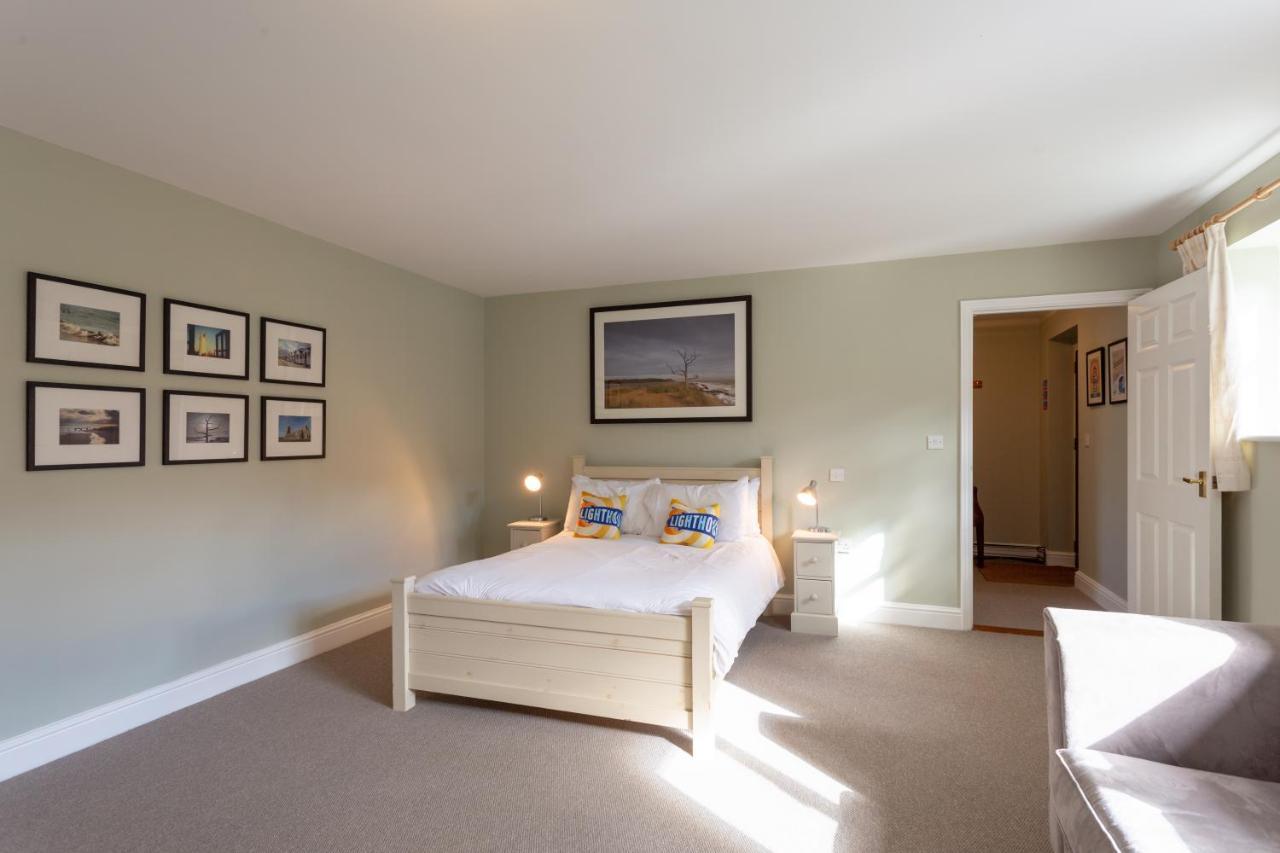 Hotel The Plough Wangford Esterno foto